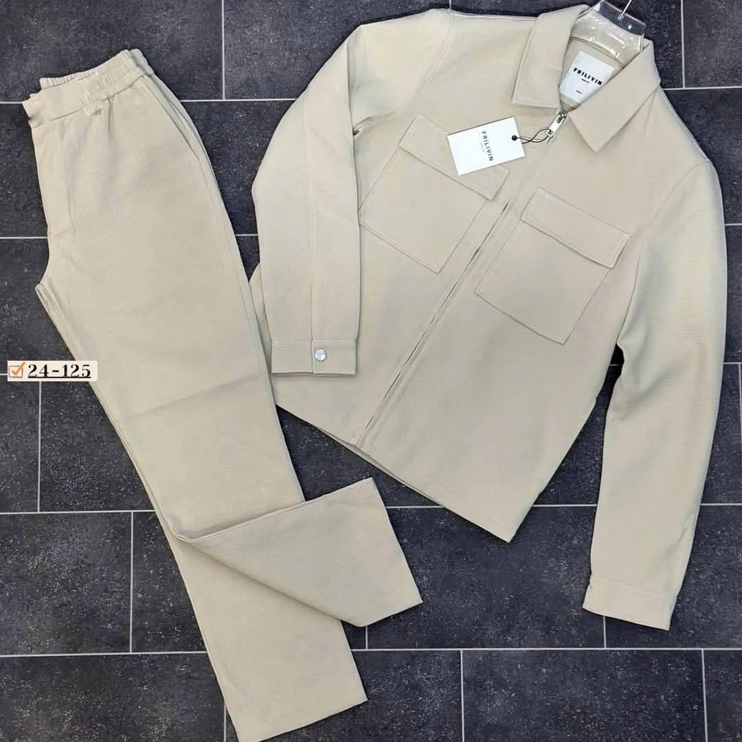 спортивный костюм brunello cucinelli,стильные костюмы,костюм спортивный,мужской спортивный костюм,костюм