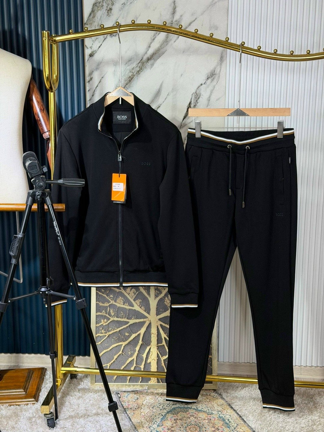 костюм спортивный,костюм boss спортивный,мужские спортивные костюмы,спортивный костюм hugo boss,костюм спортивный armani exchange