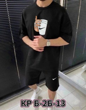 Костюм