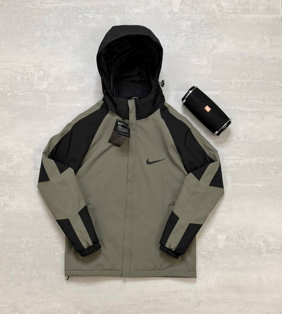 зимняя куртка nike,куртка демисезонная nike,куртка nike,куртка мужская nike,зимняя куртка nike windrunner