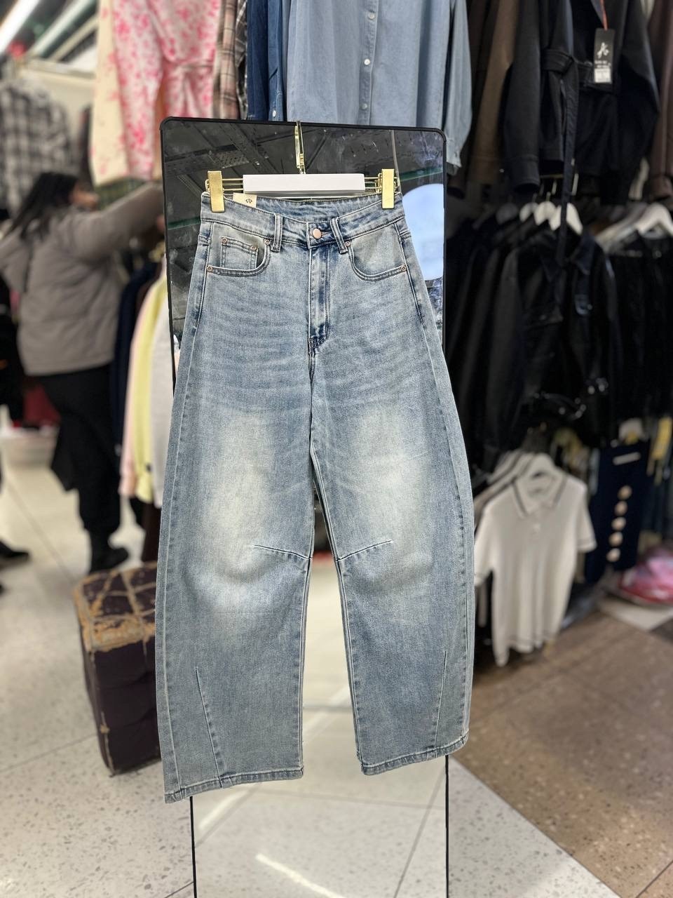 джинсы широкие женские,джинсы с широкими штанинами,джинсы широкие трубы,джинсы модные,джинсы широкие