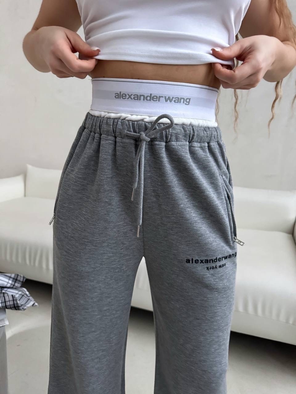 широкие брюки,брюки женские с,стильные джинсы,джинсы широкие серые,брюки комбинированные