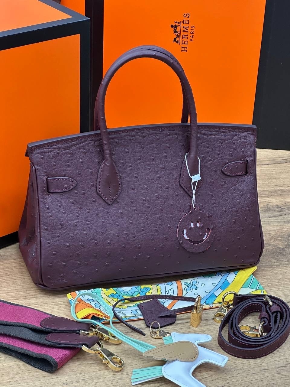 сумка гермес биркин,сумка биркин,фиолетовая сумка,женская сумка hermes birkin из кожи страуса,эрмес биркин