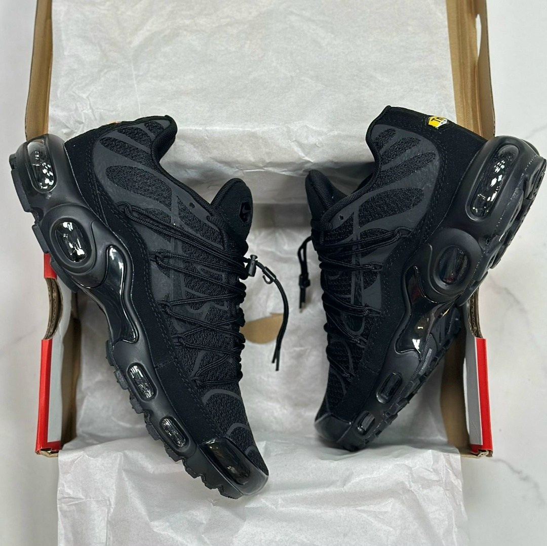 кроссовки nike air max tn plus,nike air max tn plus black,кроссовки мужские nike air max tn plus,кроссовки nike air max plus,nike air max tn plus