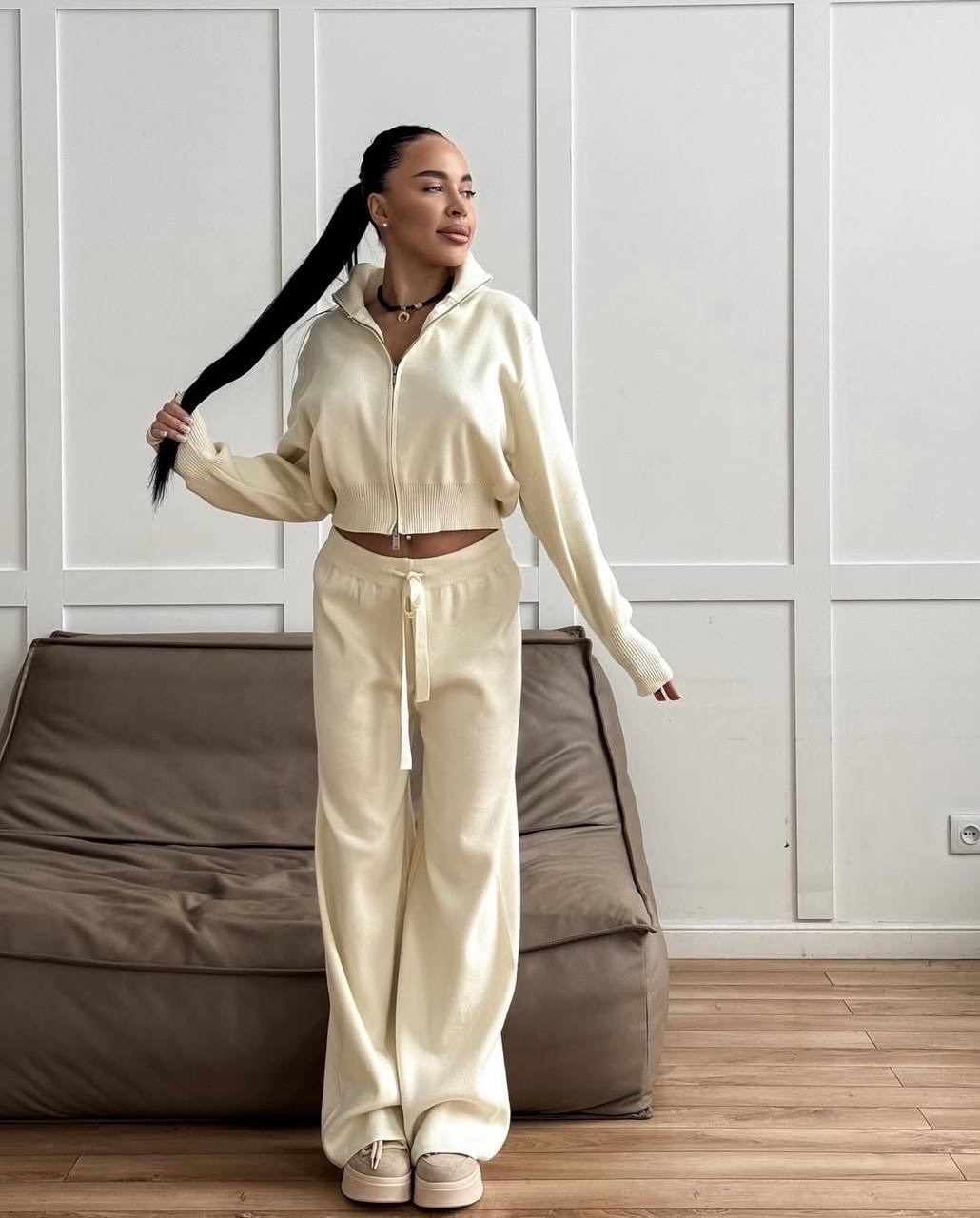 брючный костюм,костюм с брюками,женский костюм,костюм бежевый,брючный костюм женский