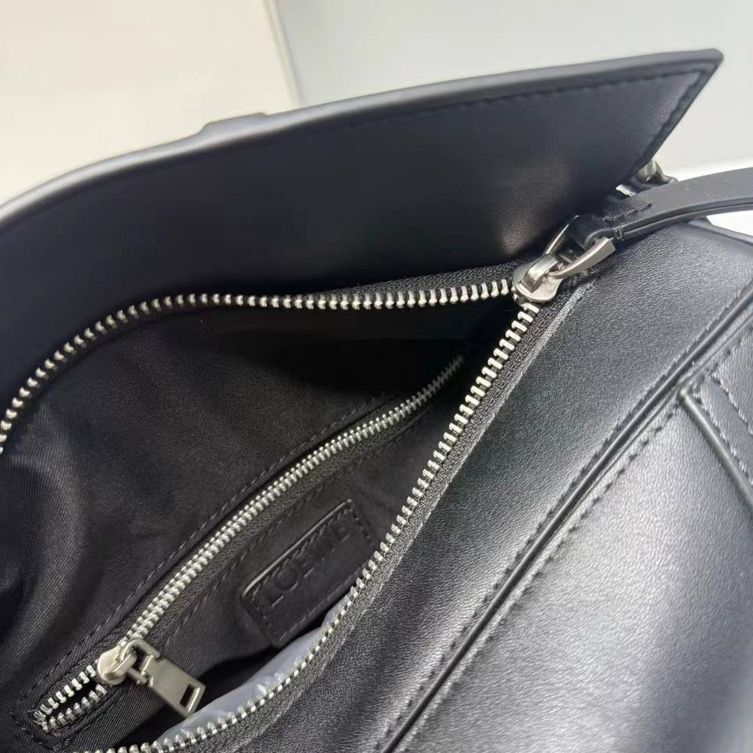 сумка,сумочка,женская сумка,сумка модная,loewe puzzle bag