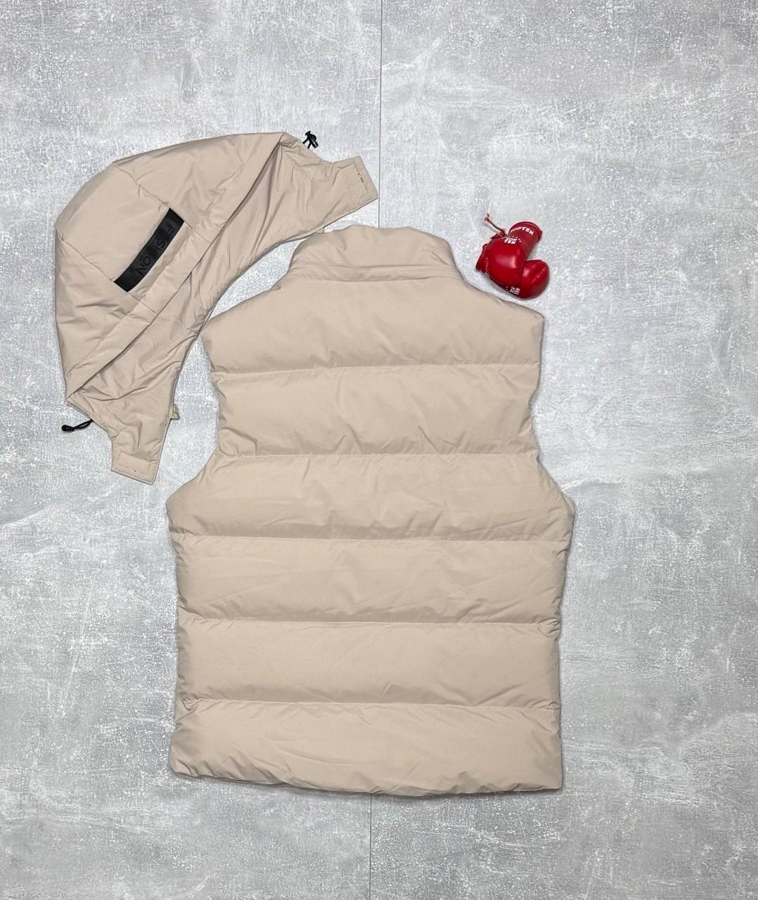 жилет,жилетка,жилет мужской,жилетка moncler,теплый жилет