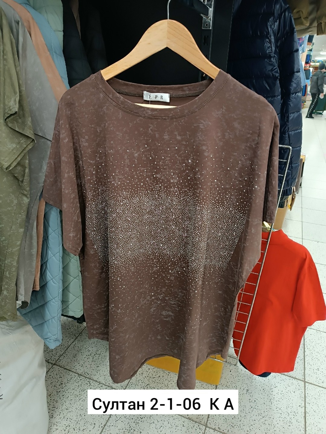 футболки женская,футболки модные,футболки со стразами летние,футболки и майки,женская кофта