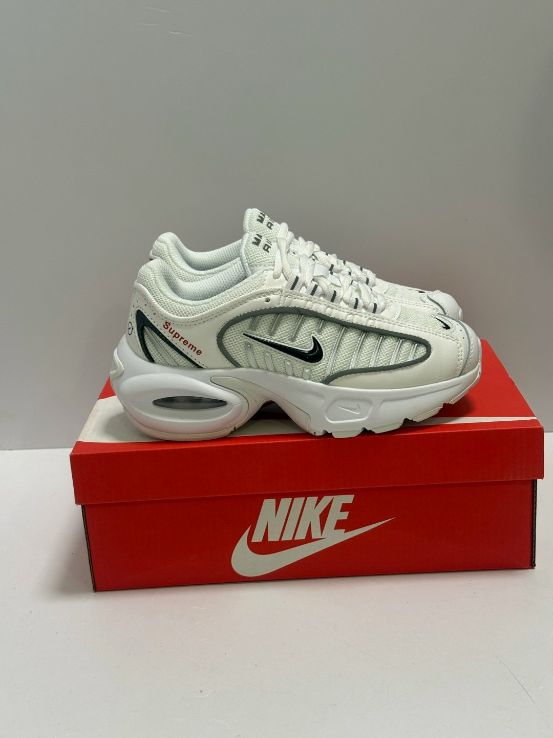 кроссовки nike air max tailwind 4,кроссовки nike supreme x air max tailwind 4,мужские кроссовки nike air max tailwind 4,кроссовки,кроссовки supreme