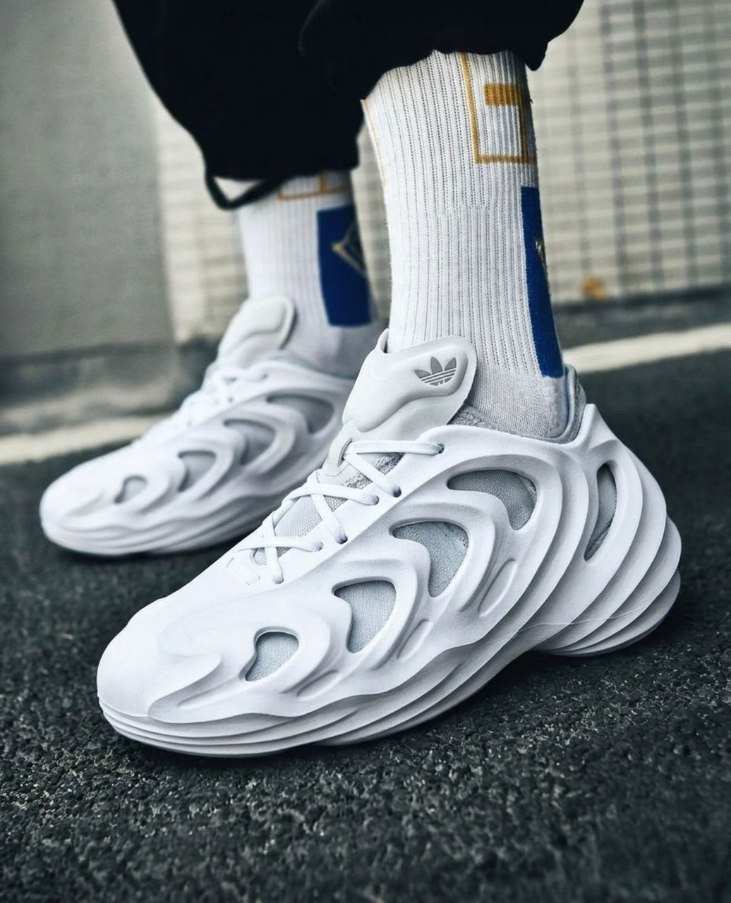 кроссовки adidas adifom q,adidas originals adifom q,кроссовки adidas adifom,adidas кроссовки,кроссовки adidas originals adifom