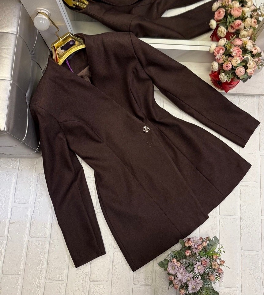 девушка,чулки и колготки,чулки для женщин,пиджак с юбкой,костюм двойка пиджак и юбка