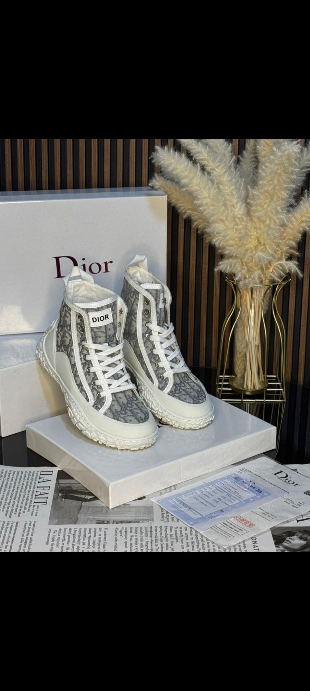 dior кроссовки,кеды dior,кеды dior белый,кеды кристиан диор высокие,ботинки dior