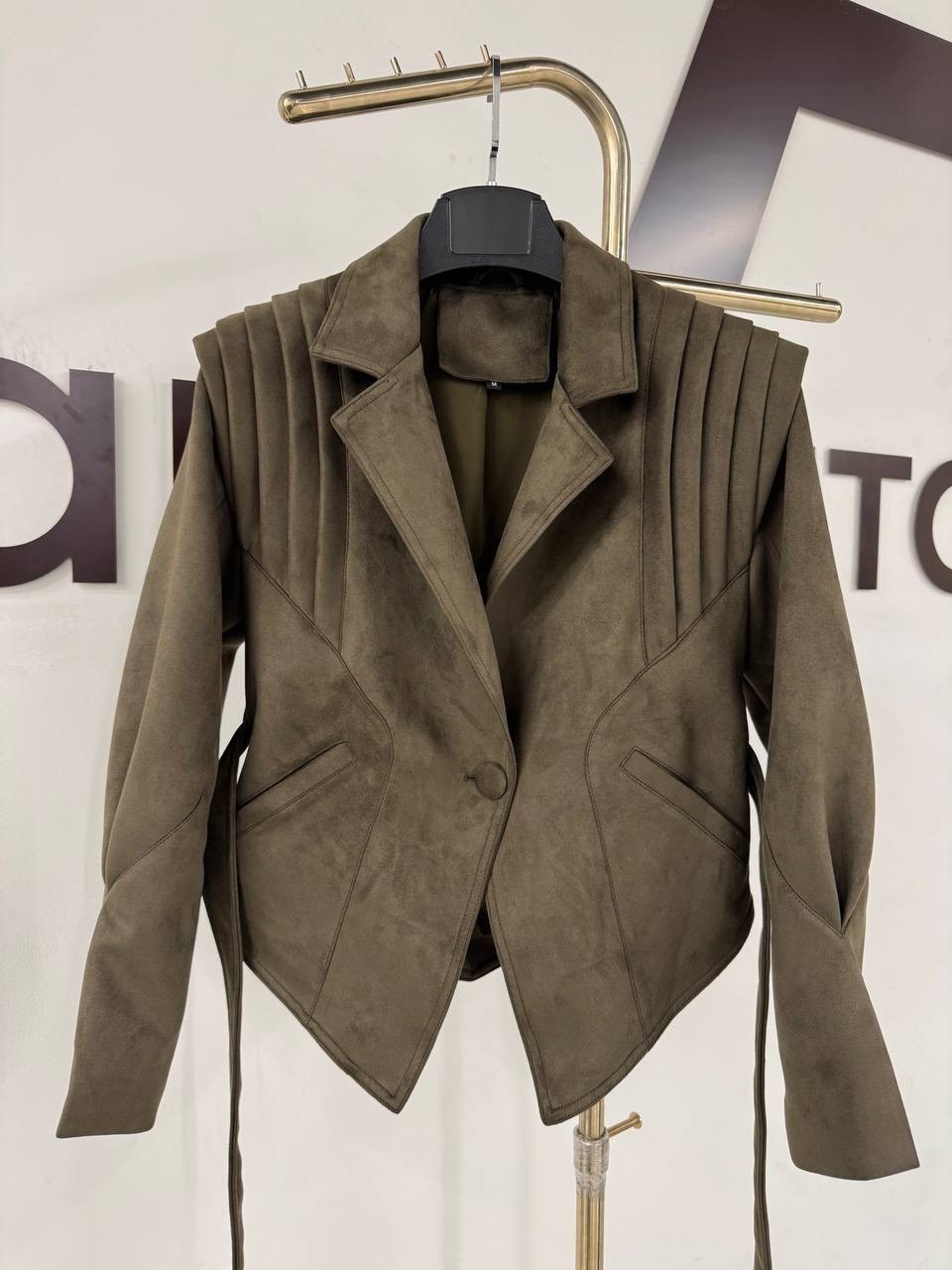 замшевая куртка,замшевая куртка с поясом,повседневная куртка,женская замшевая куртка rzra с отложным воротником и длинными рукавами,куртка замшевая женская