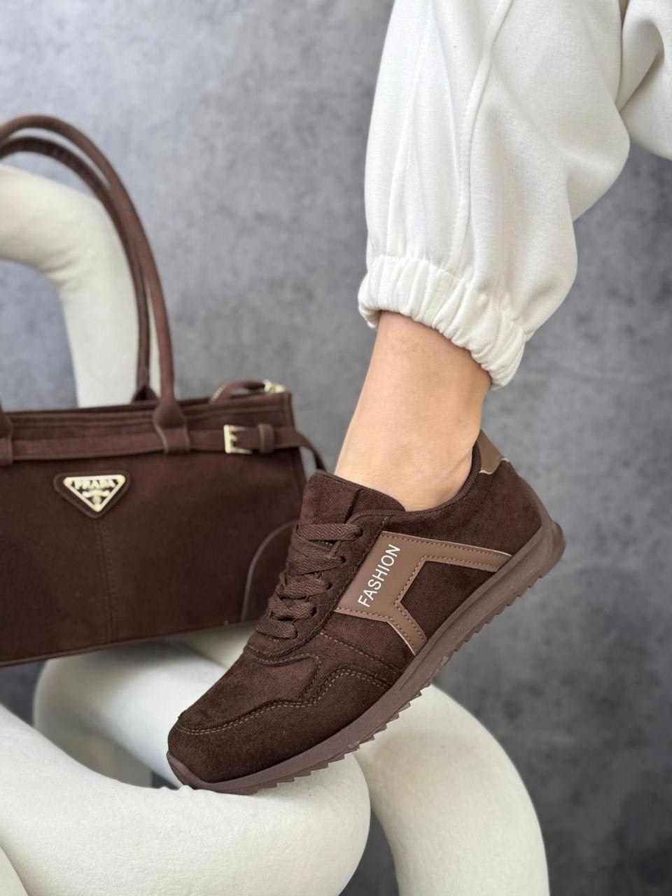 замшевые кроссовки,,кроссовки натуральная замша,замшевые кроссовки женские,женские кроссовки