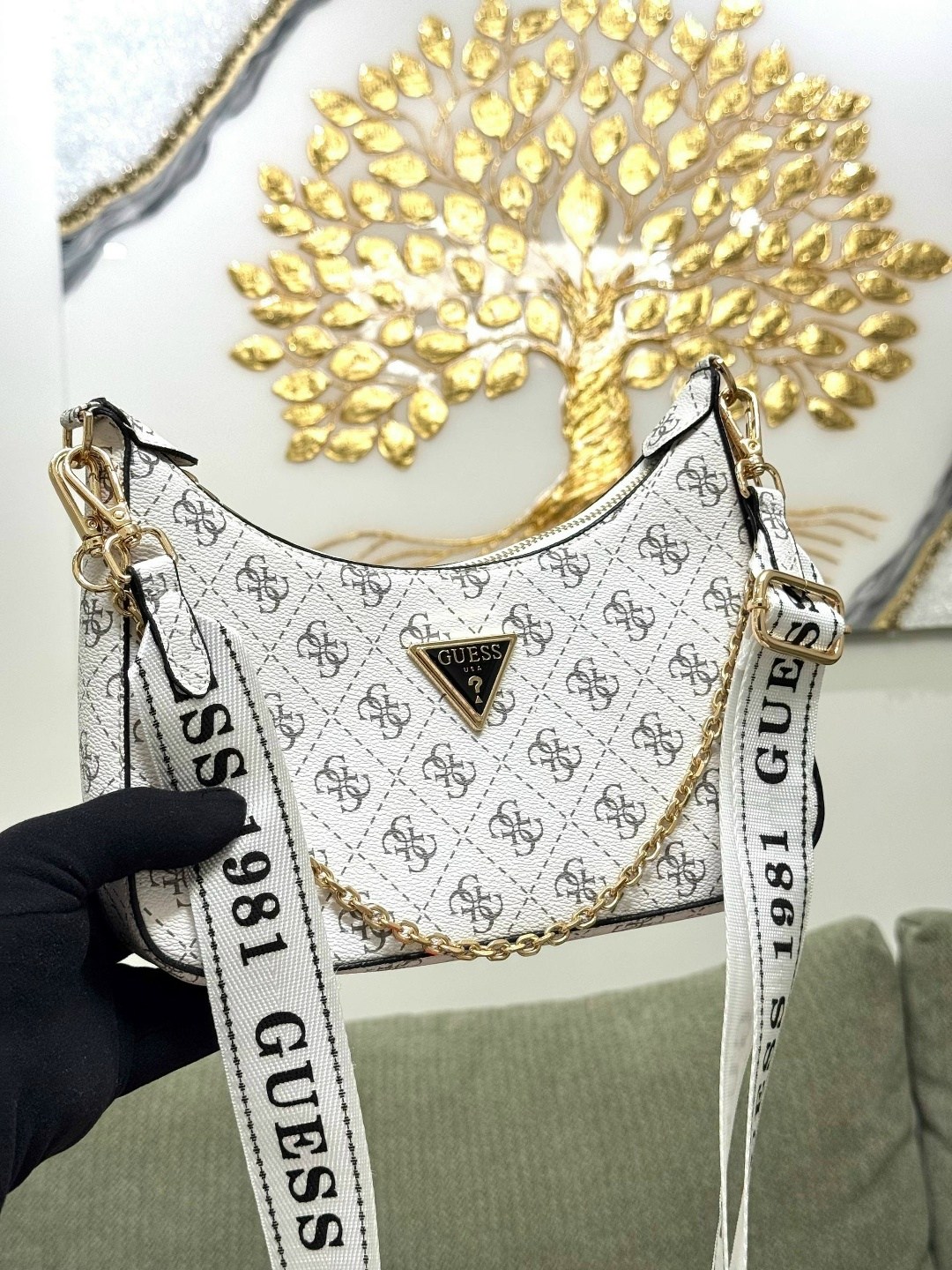 сумка женская guess,guess сумка на плечо,сумка guess,сумка guess белая,сумка guess сумка guess