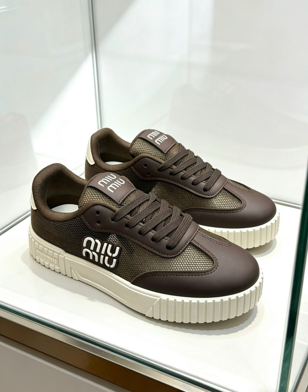 кроссовки miu miu женские,кеды miu miu женские,кеды miu miu,кроссовки miu miu,