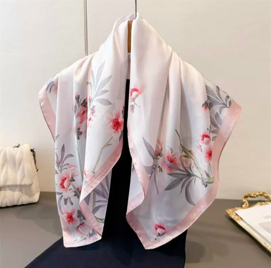 шелковый шарф,женский шелковый шарф,шарф женские,шелковые платки,платки шарф