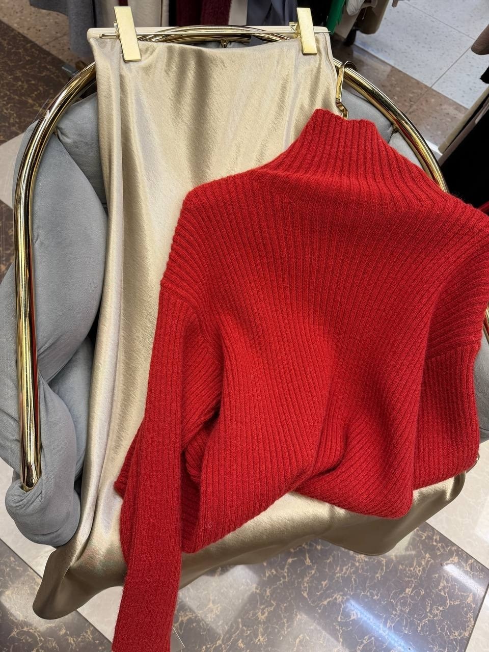 атласная юбка,юбка,нарядная юбка,юбка стильная,юбка женская