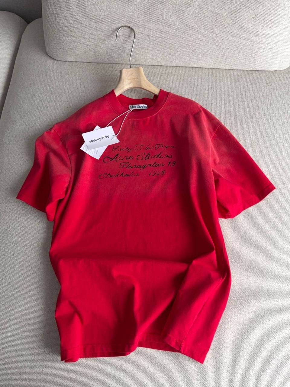 футболка,футболки женские мужские,футболка красная,футболки женская,мужская футболка