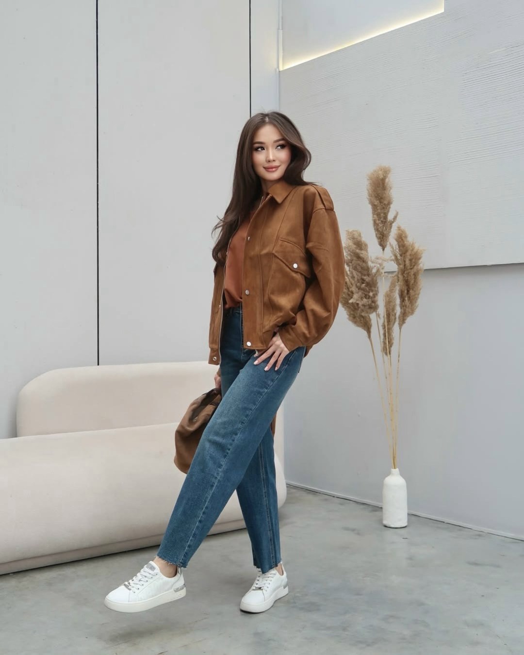 замшевая куртка,женская куртка,повседневный стиль,женская верхняя одежда