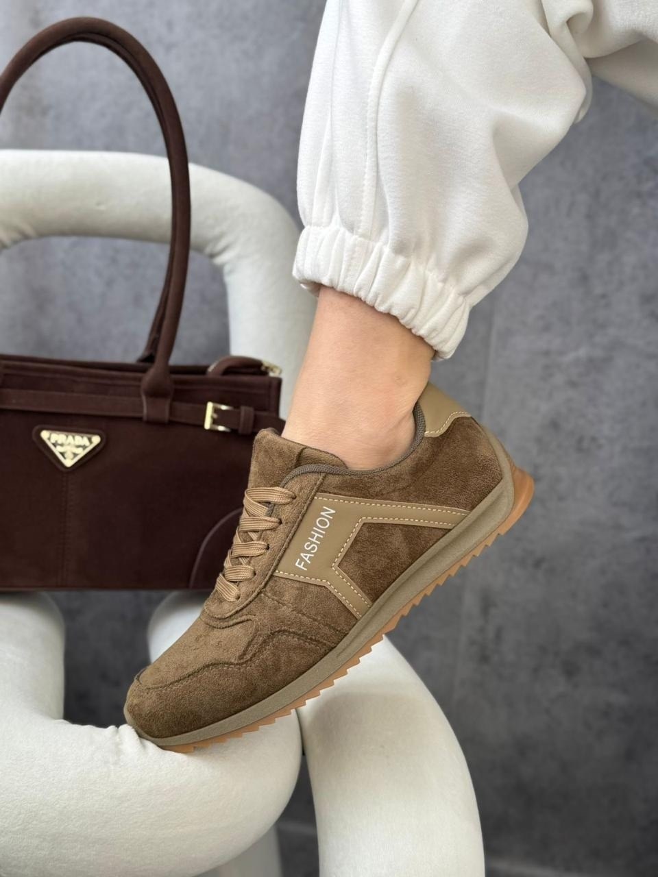 замшевые кроссовки,,кроссовки натуральная замша,замшевые кроссовки женские,женские кроссовки