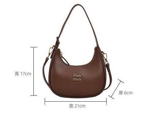 сумка,miu miu сумка на плечо,сумка miu miu,модная сумка,сумка женские