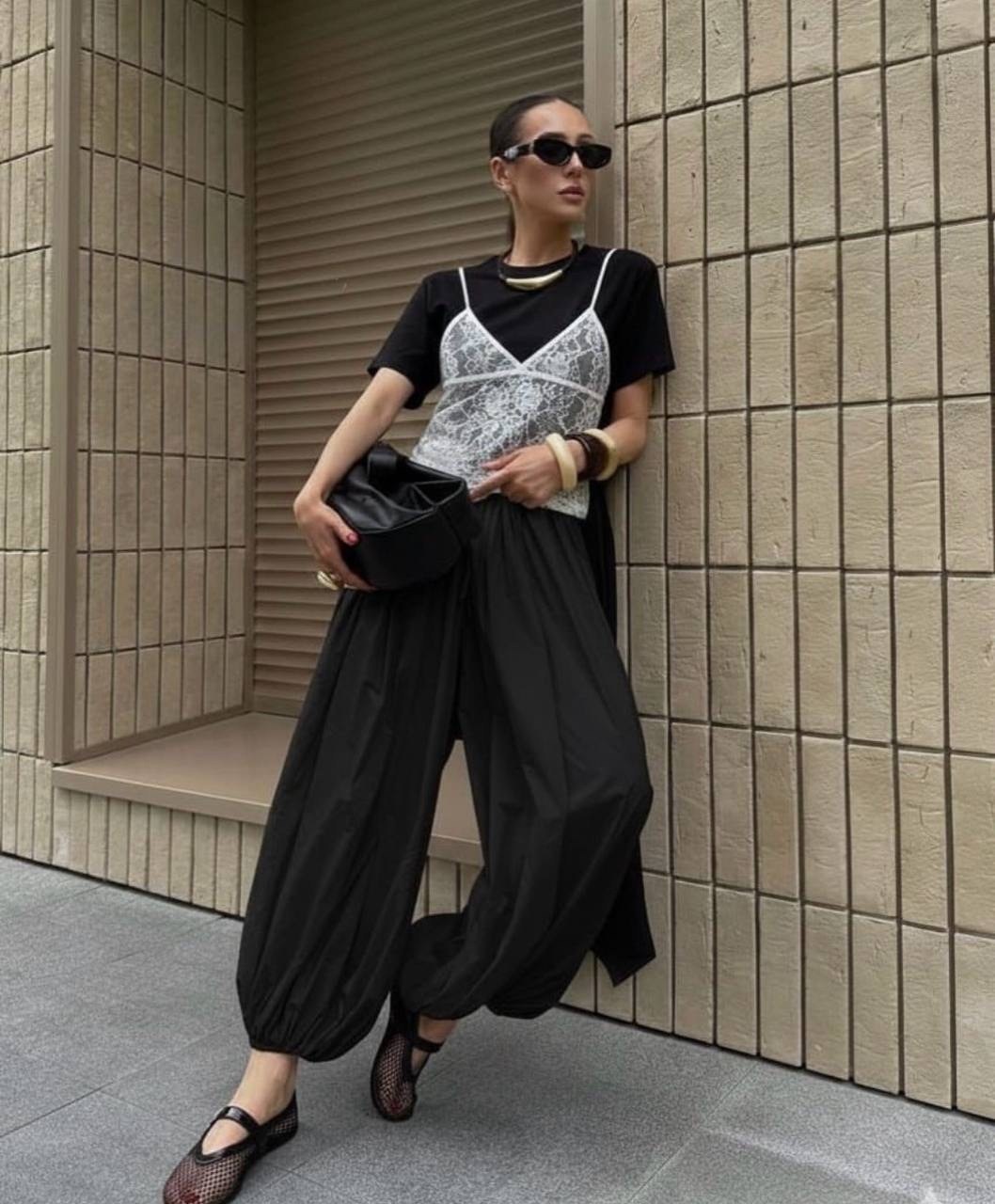 джинсы женские,джинсы широкие,брюки джинсы,джинсы клеш женские