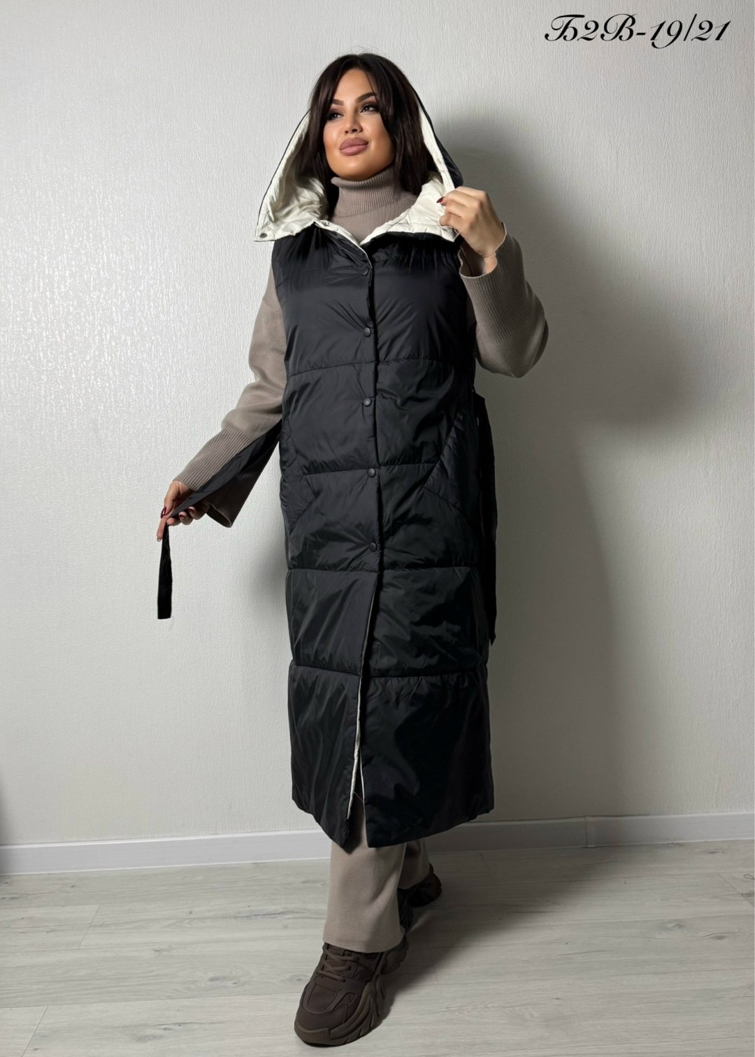 комбинированное пальто,комбинированное пальто шерсть с плащевкой,удлиненный жилет,стеганое пальто,жилетка женская