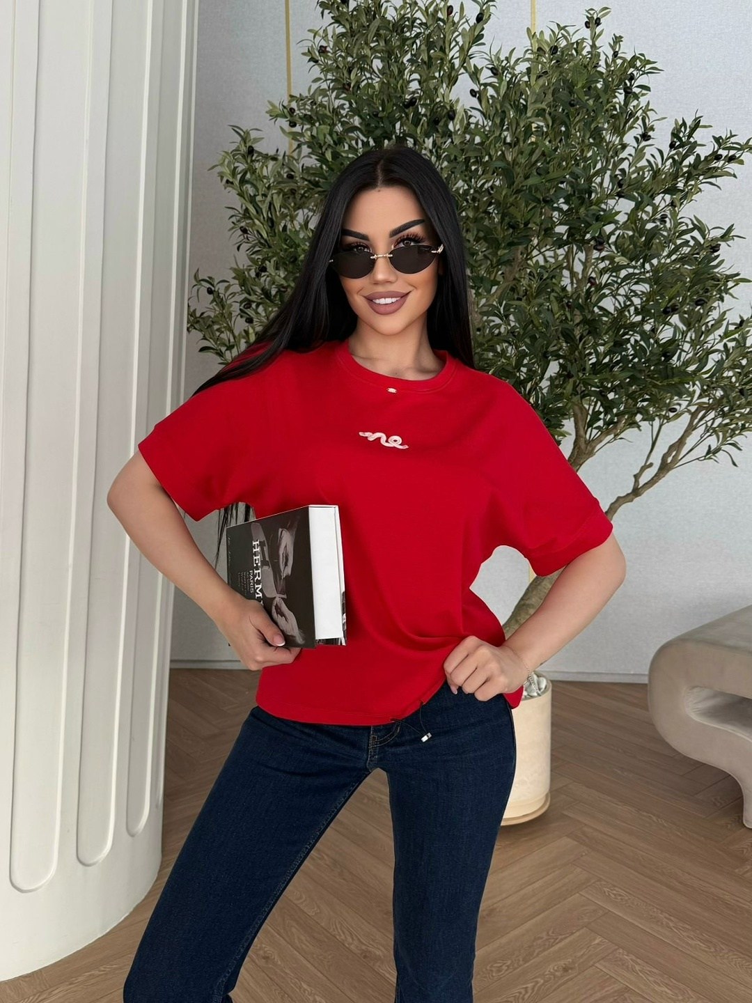 женская футболка,футболка женская базовая,футболки модные,футболка с принтом,футболка