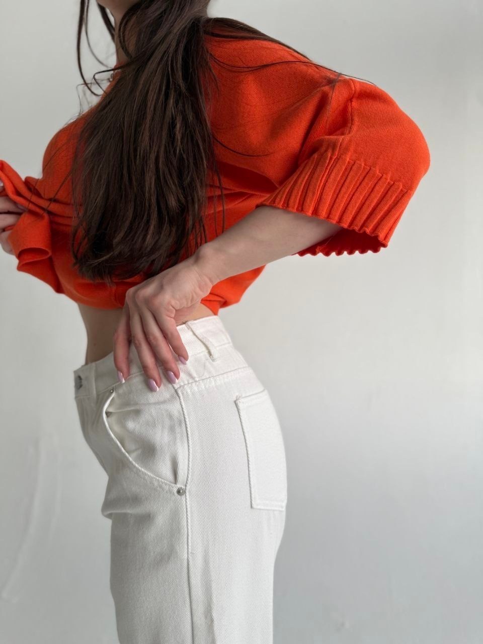 джемпер,джинсы повседневные,джемпер оверсайз,женские брюки,белые брюки