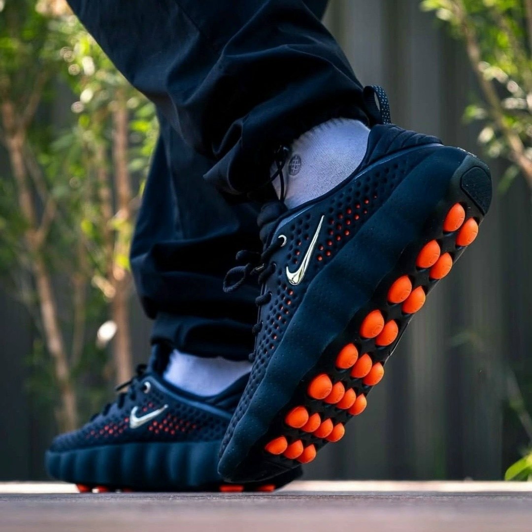 спортивная ,кроссовки,спортивные кроссовки,стильные кроссовки мужские,спортивные кроссовки мужские