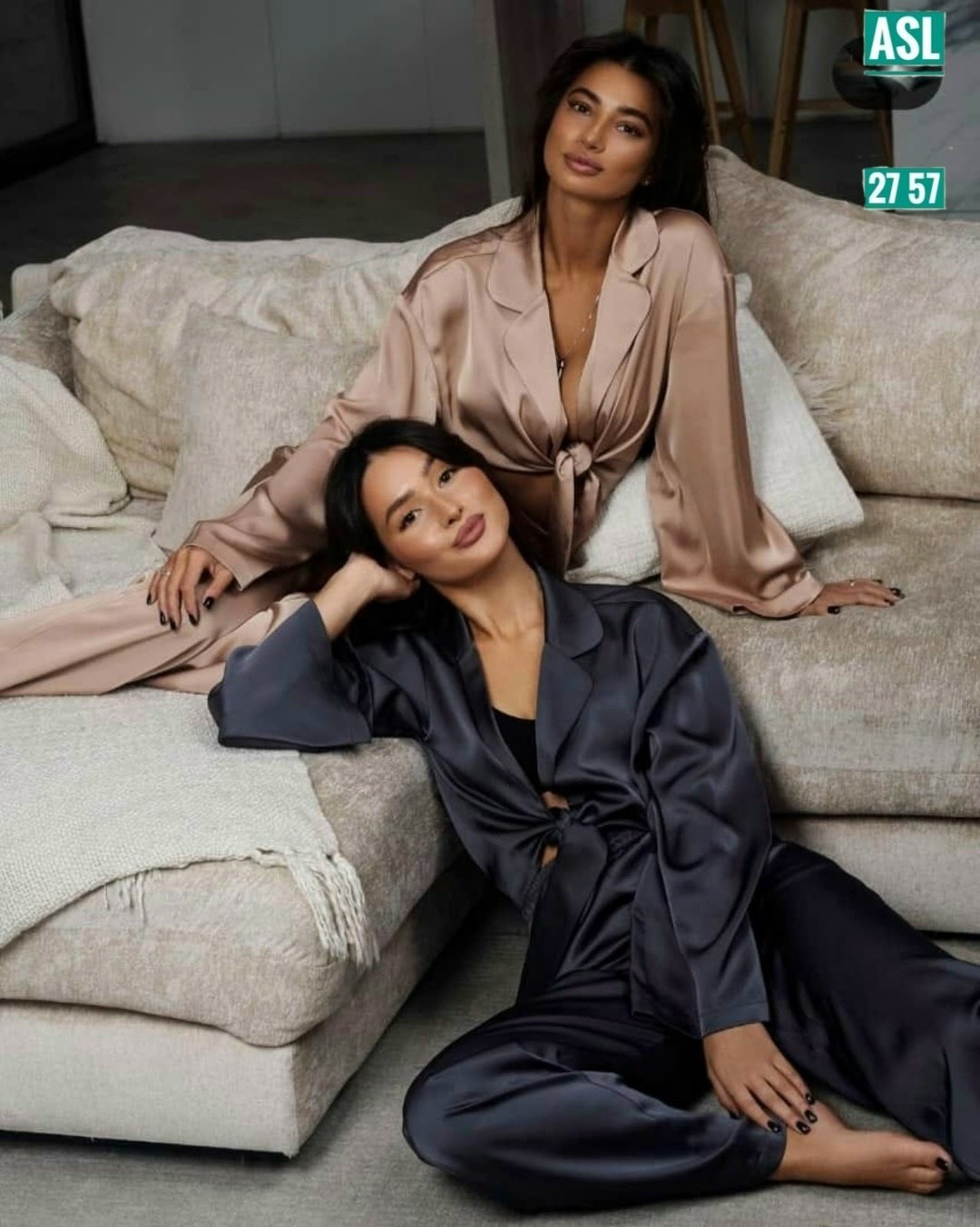 шелковый домашний костюм в пижамном стиле,атласный костюм,шелковая пижама,костюм в пижамном стиле,шёлковый костюм в пижамном стиле