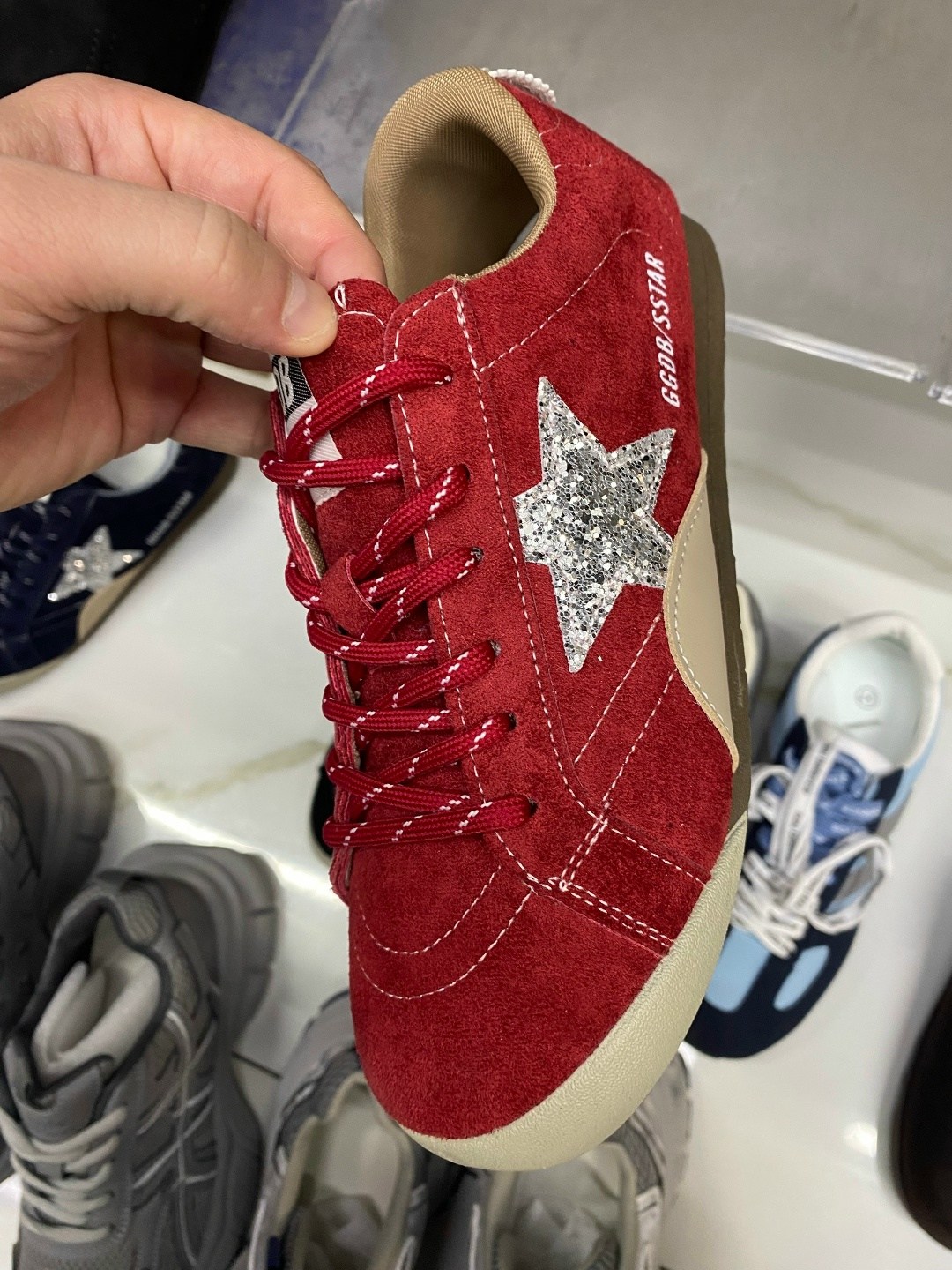 кроссовки golden goose hi star classic синий,golden goose navy suede superstar sneakers,кроссовки golden goose superstar синий,golden goose кроссовки с синими звездами,кроссовки golden goose wmns supe