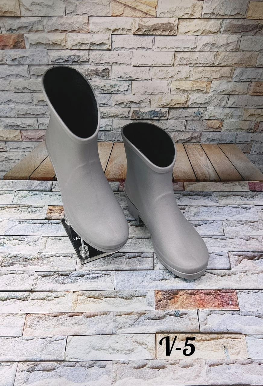 резиновые сапоги,резиновые сапоги женские,,полусапоги, женская