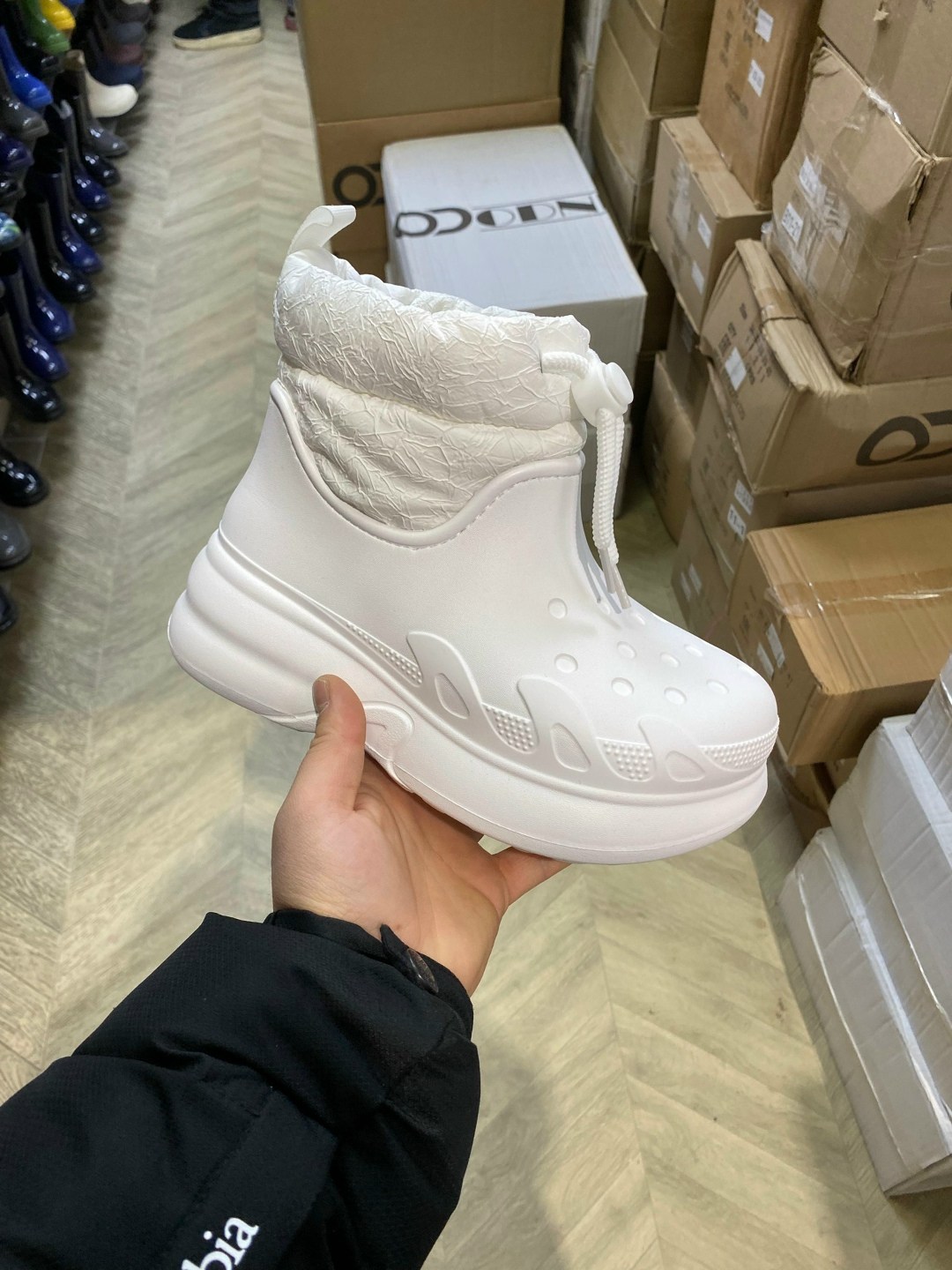 ,crocs женские,ботинки crocs,ботинки crocs stomp lined boot,crocs neo puff luxe boot