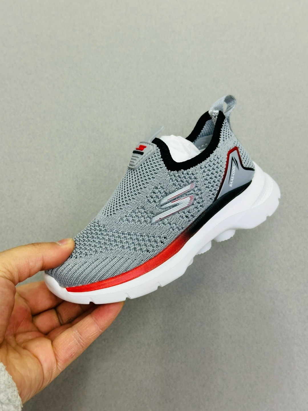 кроссовки skechers,кроссовки,кроссовки skechers мужские,модели обуви,кроссовки skechers go walk 3