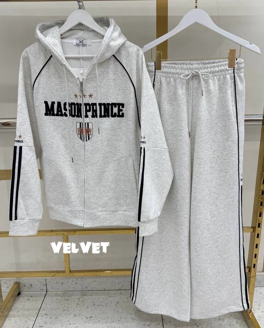 спортивный костюм,adidas original velour tracksuit,спортивный костюм женский,спортивки женские,костюм спортивный loewe