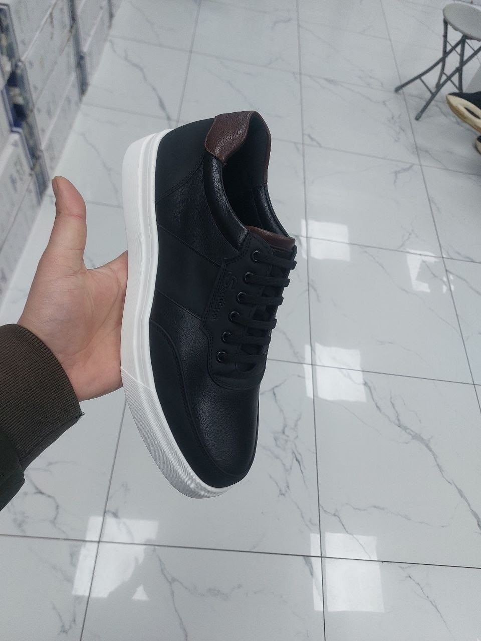 ,коричневые кеды с белой подошвой мужские,кеды для мужчин кожа,кеды мужские,кеды мужские кожаные