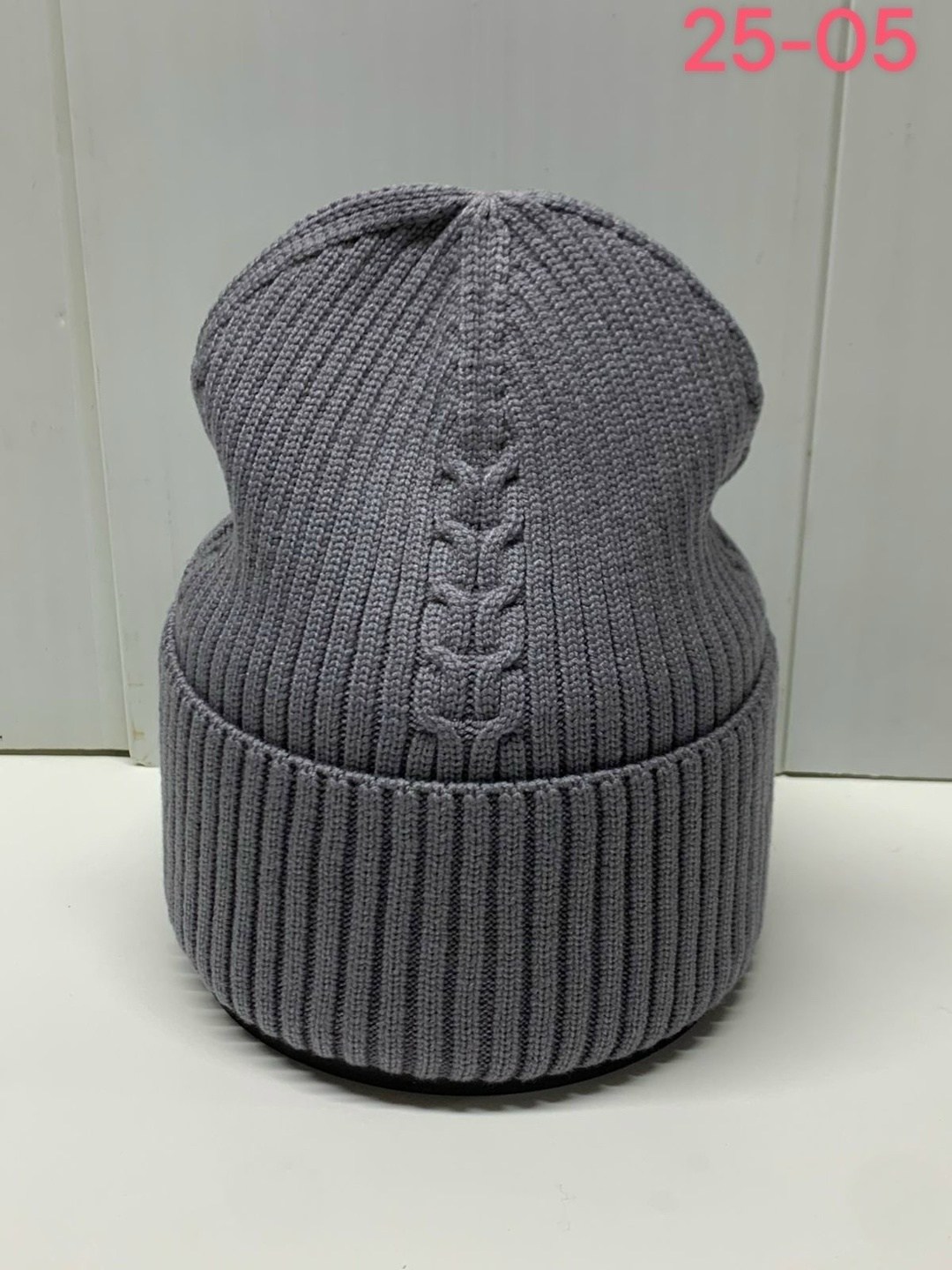 вязаная женская шапка,шапка женская,шапка для женщин,шапка бини,вязаная шапка