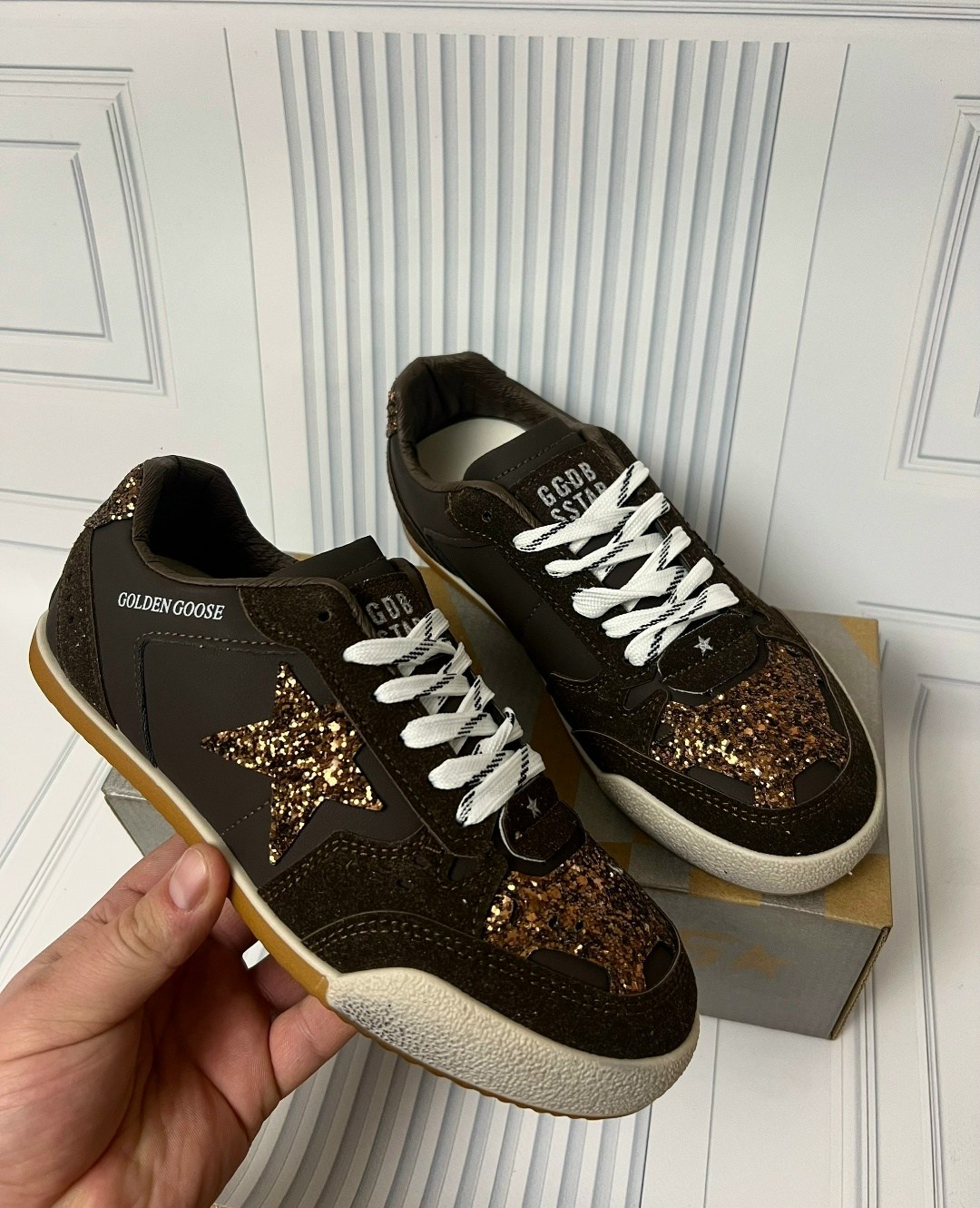 кеды golden goose женские с камнями,кроссовки golden goose,кеды golden goose,,кроссовки golden goose из натуральной кожи с камнями