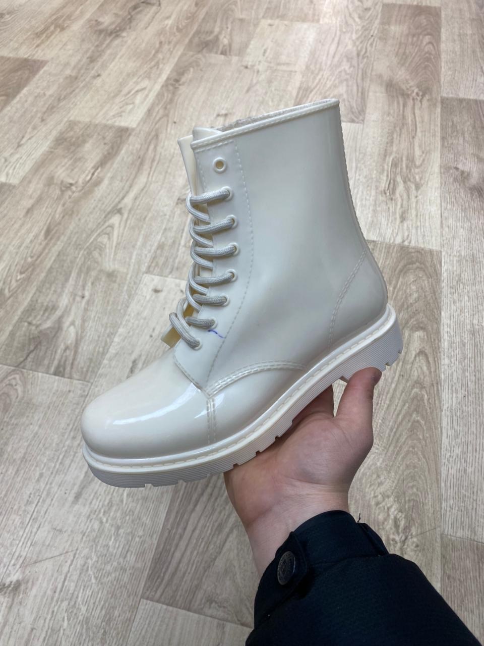 ,резиновые сапоги,резиновые ботинки,женские резиновые сапоги,резиновая