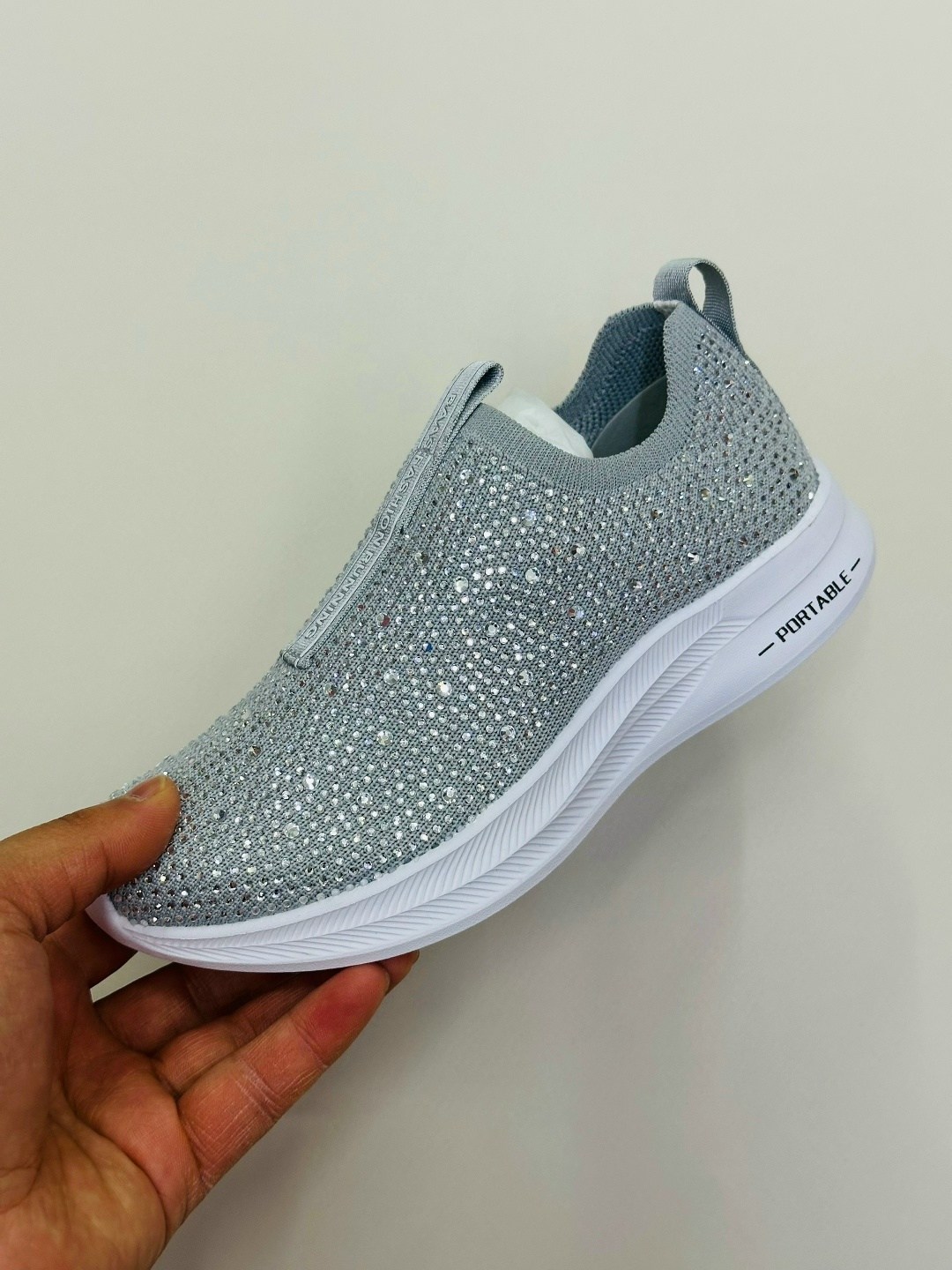 ,слипоны женские,кроссовки женскиe,женская ,обуви