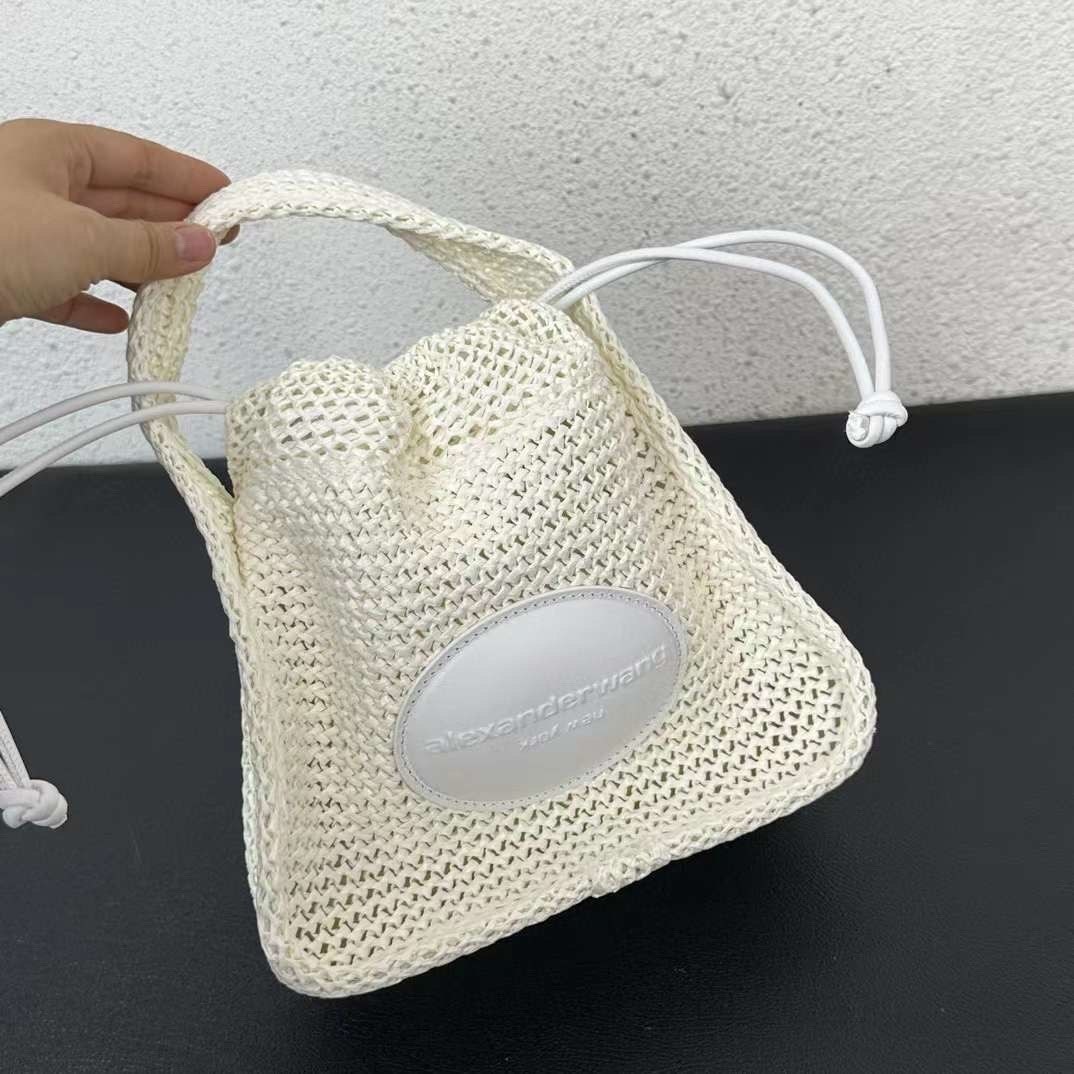 вязаная сумка,сумка тоут женская,модная сумочка,модная сумка,женская сумка