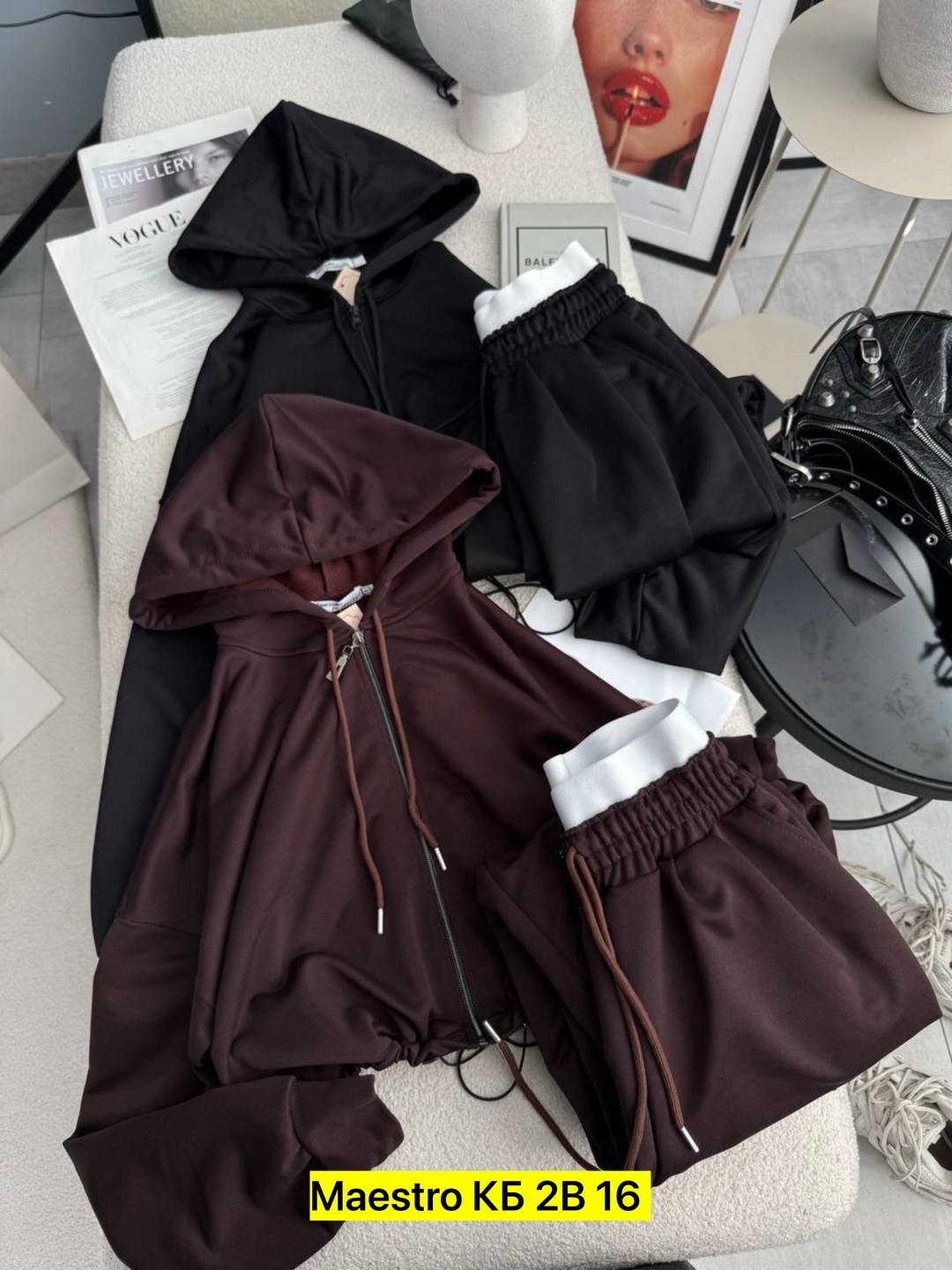 костюм спортивный,женский костюм,трикотажные костюмы,костюм на флис,костюм двойка