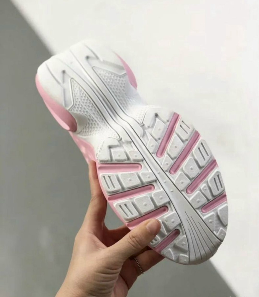 кроссовки женскиe,кроссовки,,спортивная ,повседневные кроссовки