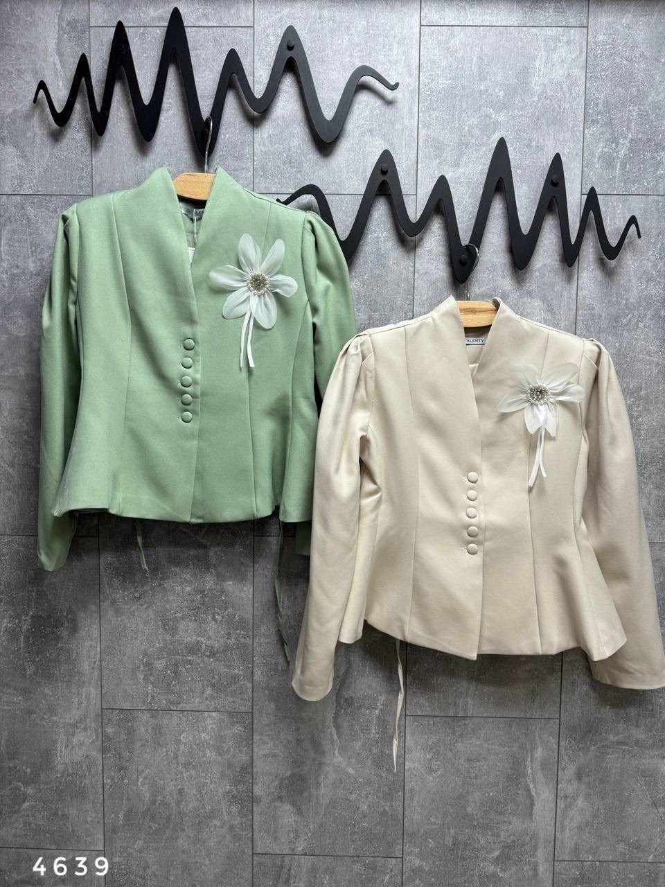 жакет,брючный костюм,элегантный костюм женский,женский костюм,костюм мода юрс