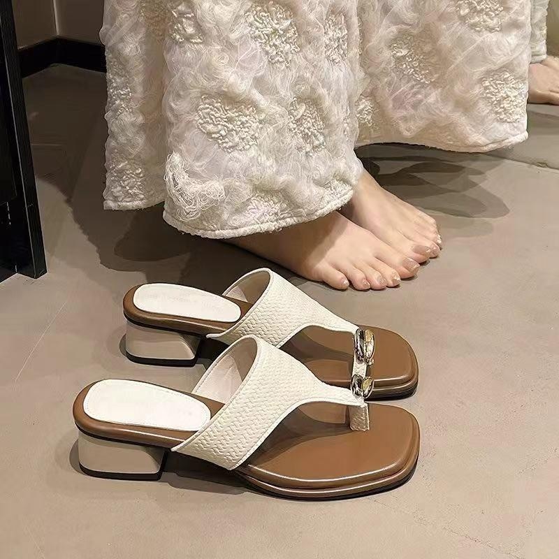 модные шлепанцы,женские шлепанцы,модные босоножки,модные сандалии,женские босоножки