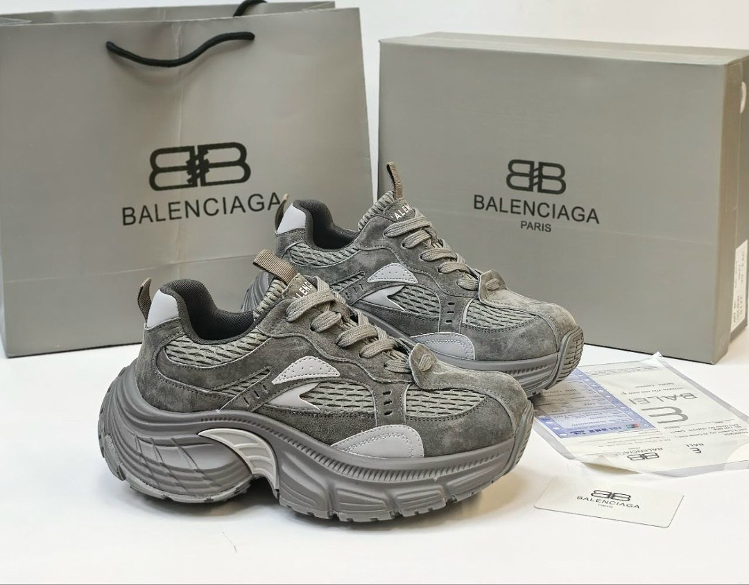 кроссовки женские balenciaga,кроссовки balenciaga,мужские и женские спортивные кроссовки balenciaga,кроссовки спортивные повседневные balenciaga,кроссовки на высокой подошве balenciaga