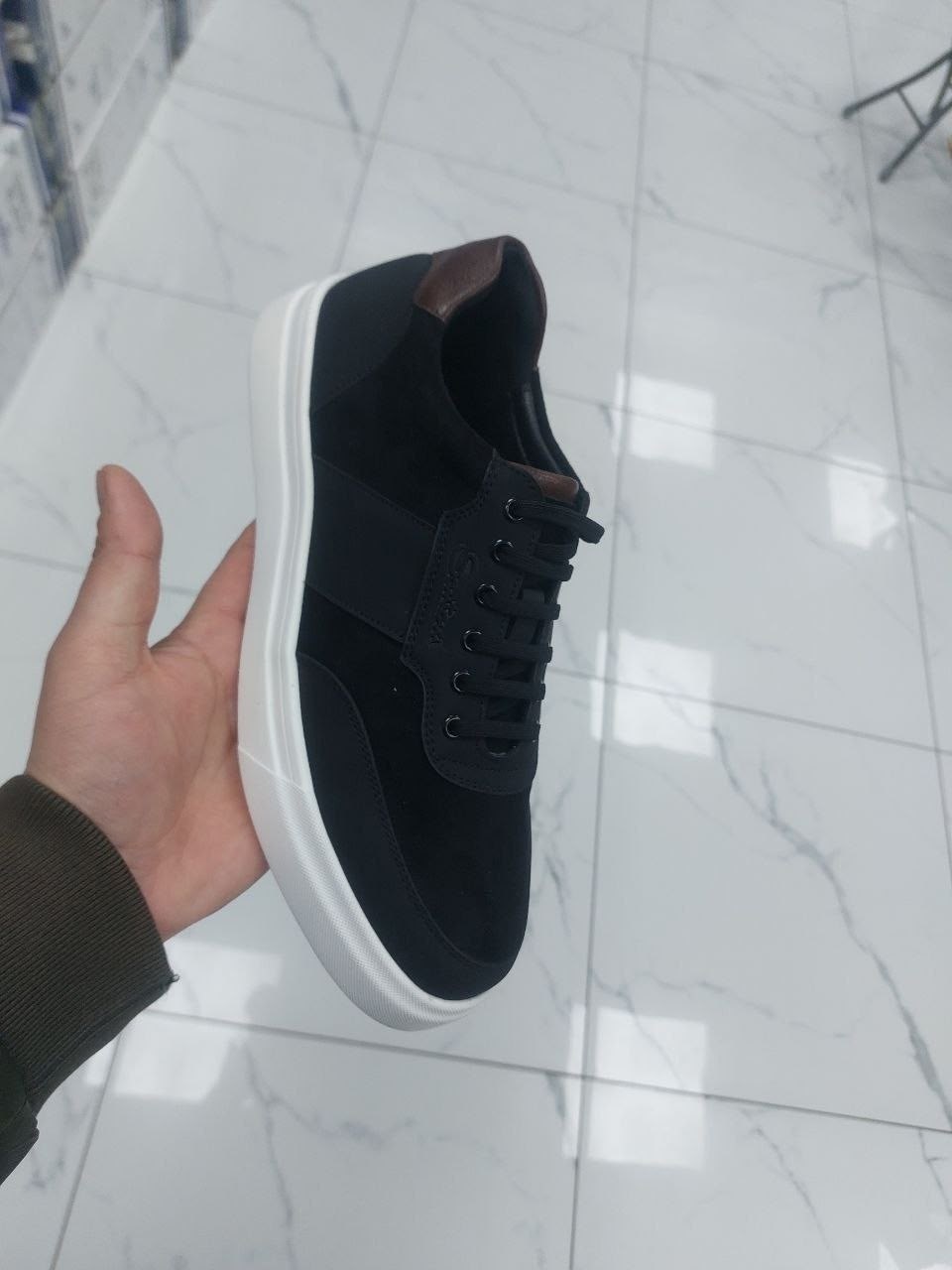 ,коричневые кеды с белой подошвой мужские,кеды для мужчин кожа,кеды мужские,кеды мужские кожаные