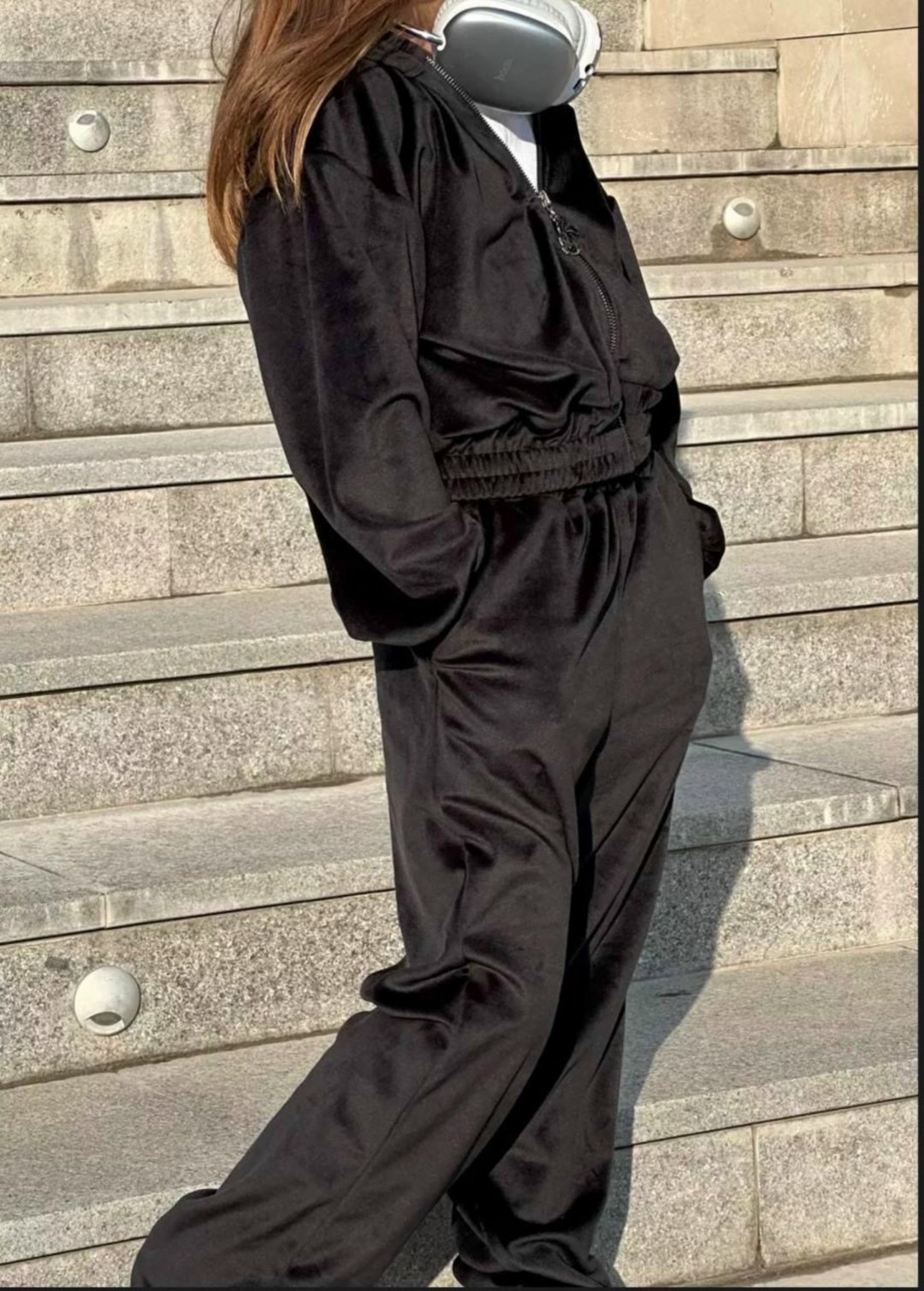 велюровый костюм для девочки спортивный капюшон,спортивные костюмы для девочек,спортивный велюровый костюм,велюровый костюм для девочки,велюровый спортивный костюм для девочки